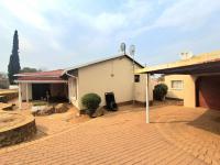  of property in Glenvista