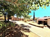  of property in Glenvista