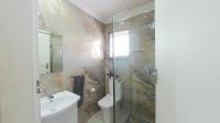 Bathroom 1 - 3 square meters of property in Woodview