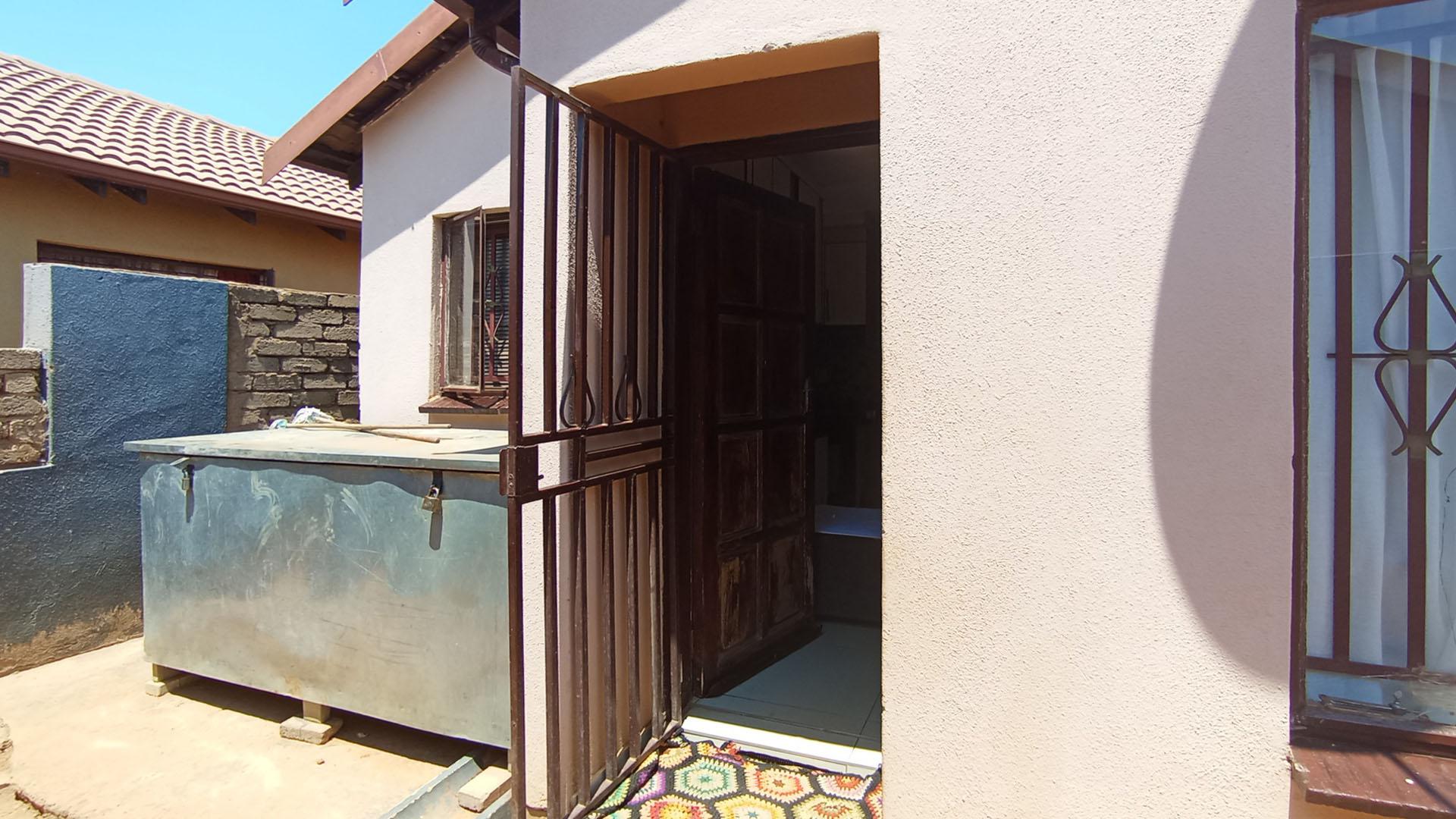 Front View of property in Soshanguve East