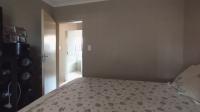 Bed Room 2 - 9 square meters of property in Soshanguve East