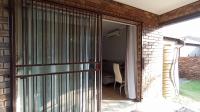 Patio - 11 square meters of property in Amberfield