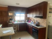 Kitchen of property in Karino