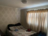 Bed Room 1 of property in Karino