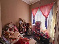 Bed Room 1 of property in Emalahleni (Witbank) 