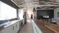 Kitchen - 40 square meters of property in Hatton Estate