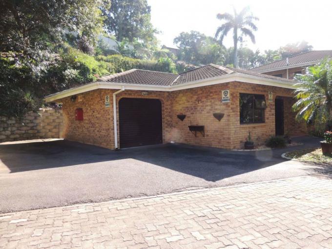 3 Bedroom Simplex for Sale For Sale in Amanzimtoti  - MR644920