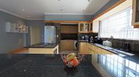 Kitchen - 12 square meters of property in Parklands