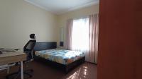 Bed Room 1 - 18 square meters of property in Parklands