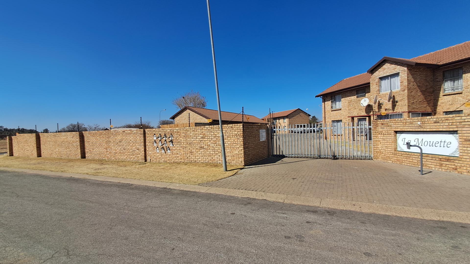 Front View of property in Riversdale