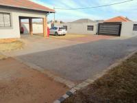  of property in Azaadville Gardens