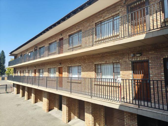 2 Bedroom Apartment for Sale For Sale in Rustenburg - MR645232