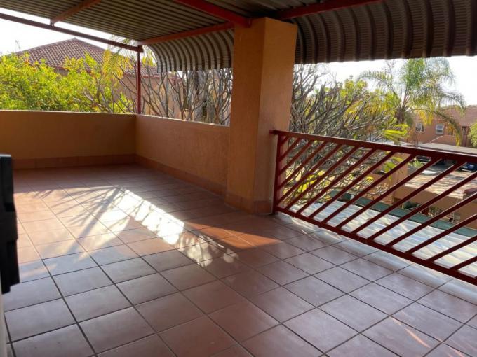 2 Bedroom Apartment for Sale For Sale in Safarituine - MR645241