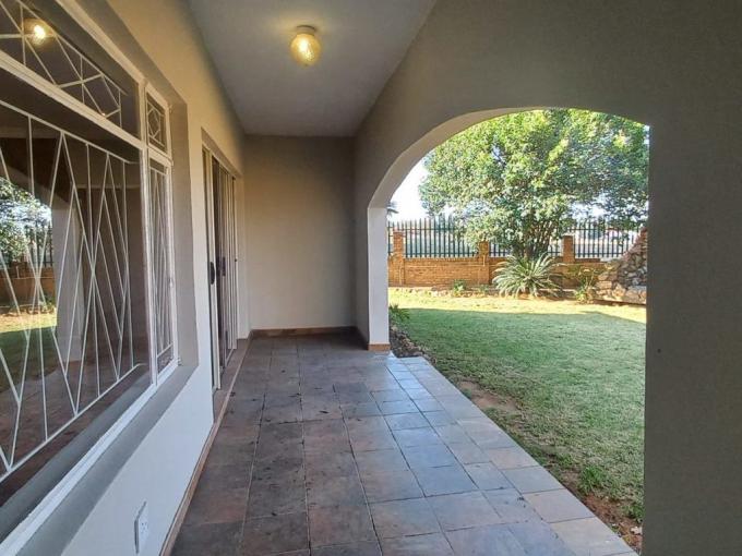 4 Bedroom House to Rent in Bergsig - Heidelberg - Property to rent - MR645293