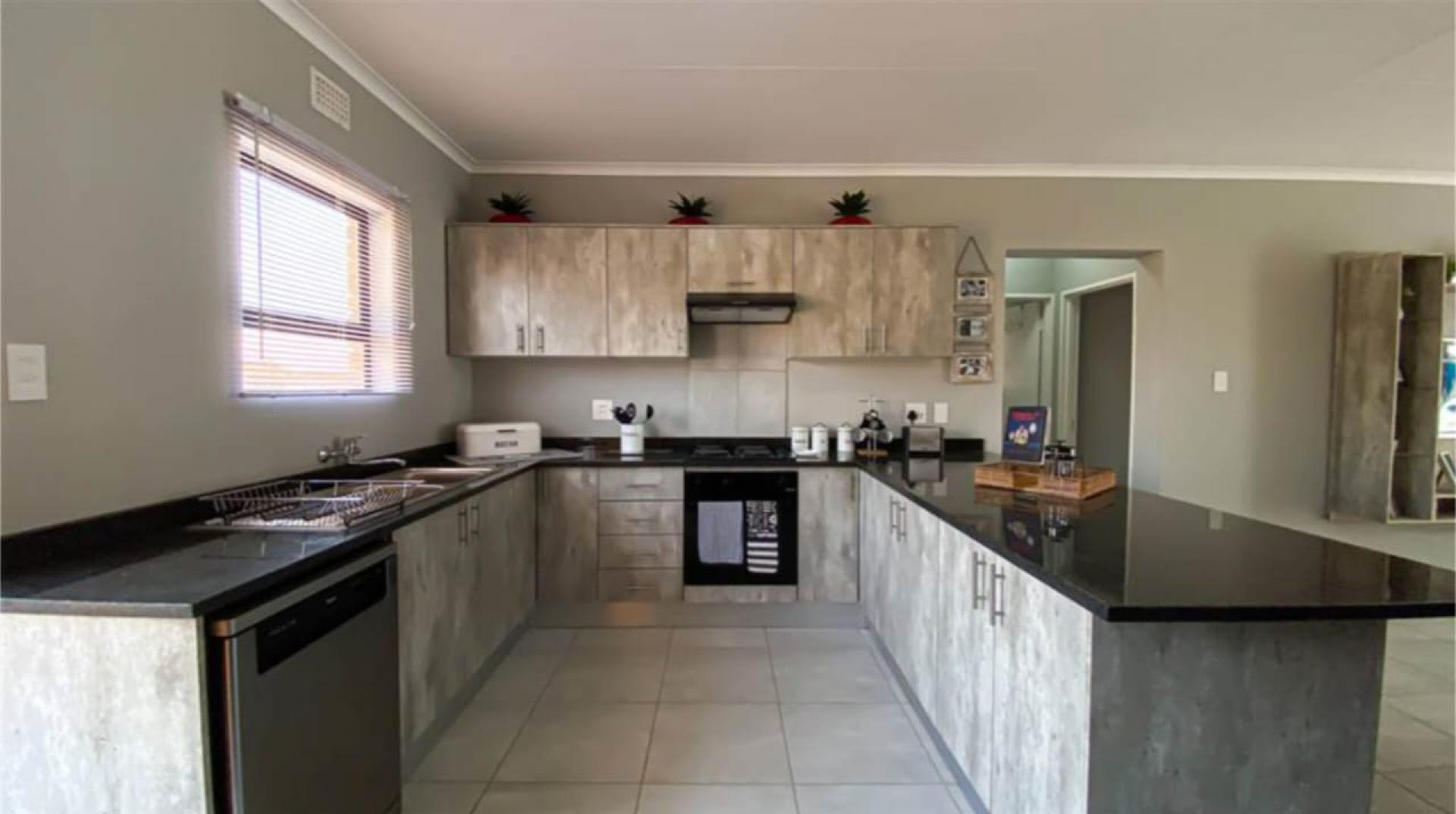  of property in Benoni