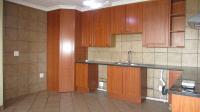 Kitchen - 11 square meters of property in Constantia Kloof