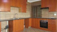 Kitchen - 11 square meters of property in Constantia Kloof