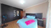 Bed Room 1 - 17 square meters of property in Chatsworth - KZN