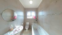 Bathroom 2 - 4 square meters of property in Chatsworth - KZN