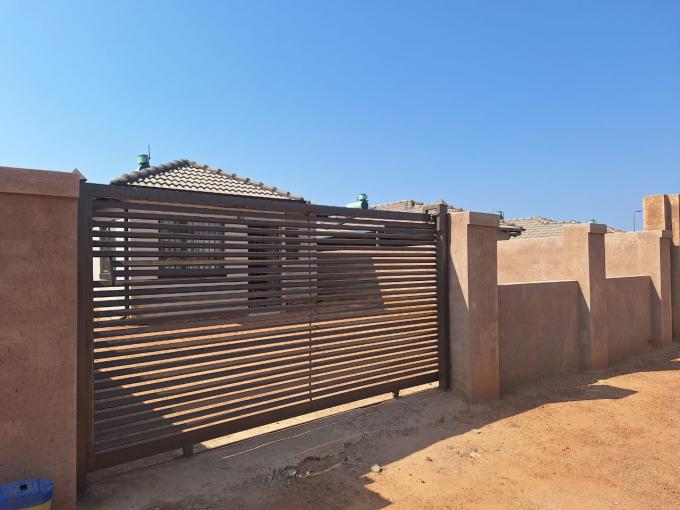 3 Bedroom House for Sale For Sale in Soshanguve - MR645374