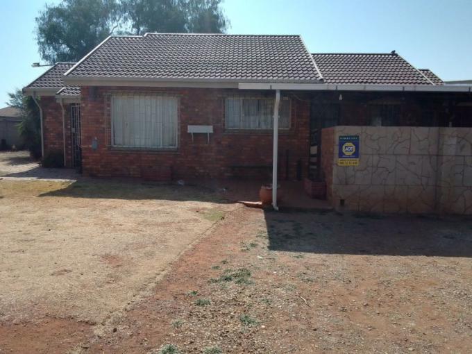 3 Bedroom House for Sale For Sale in Meyerton - MR645397