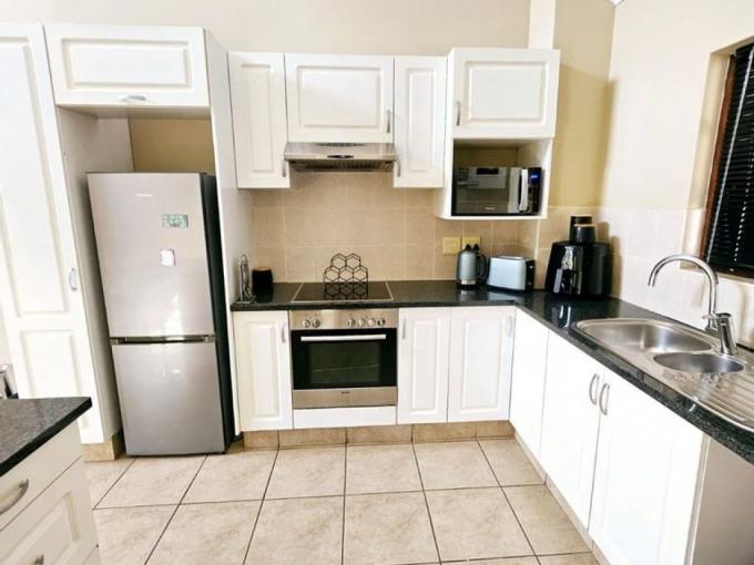 1 Bedroom Apartment for Sale For Sale in Hillcrest - KZN - MR645403