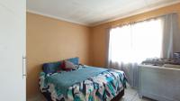 Bed Room 1 - 14 square meters of property in Union