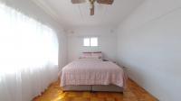 Main Bedroom - 18 square meters of property in Bulwer (Dbn)