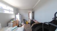 Staff Room - 19 square meters of property in Bulwer (Dbn)