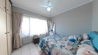 Bed Room 2 - 12 square meters of property in Margate