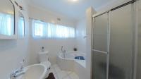 Bathroom 1 - 6 square meters of property in Margate