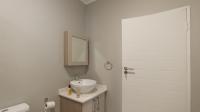 Bathroom 1 - 6 square meters of property in Midridge Park