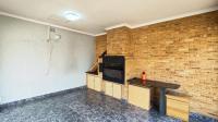 Entertainment - 21 square meters of property in Primrose