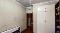 Bed Room 3 - 14 square meters of property in Primrose