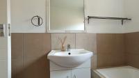 Bathroom 1 - 5 square meters of property in Sagewood