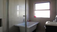 Bathroom 1 - 6 square meters of property in Glenferness A.H.