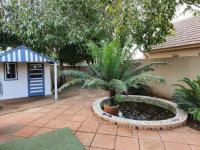  of property in Rooihuiskraal North