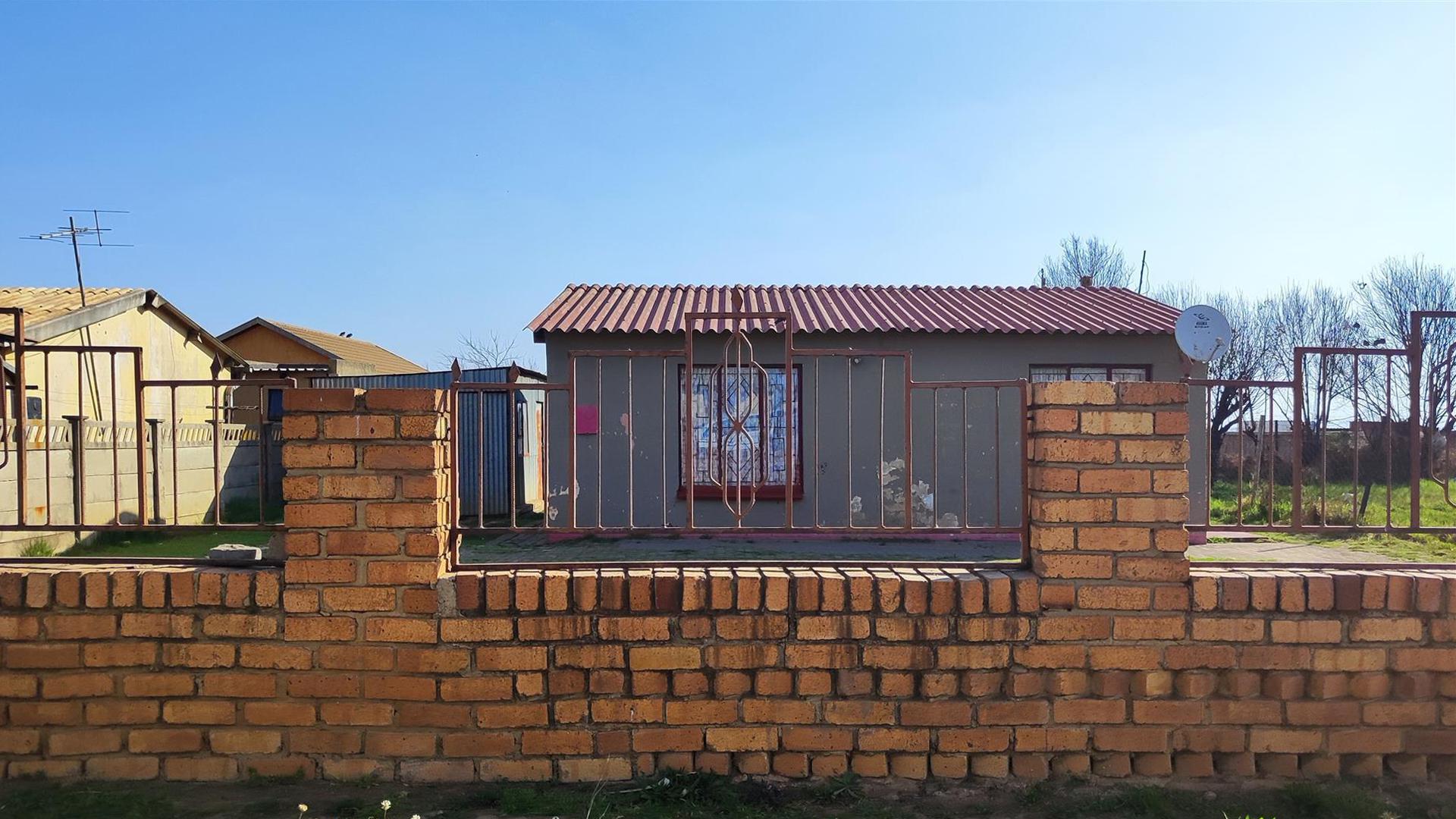 Front View of property in Sebokeng