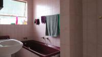 Bathroom 1 - 4 square meters of property in Kibler Park