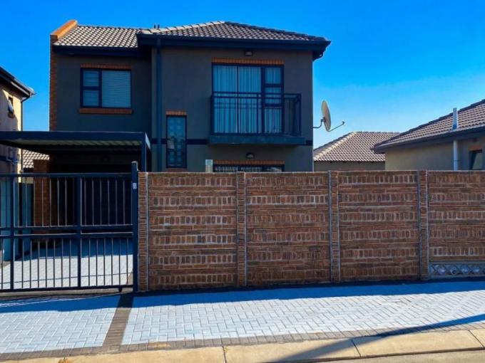 3 Bedroom House to Rent in Alberton - Property to rent - MR645879