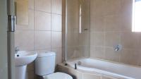 Bathroom 1 - 5 square meters of property in Olifantsvlei 327-Iq