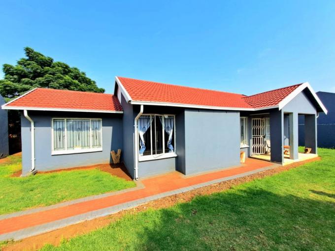 3 Bedroom House for Sale For Sale in Spruitview - MR646016