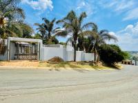  of property in Glenvista