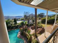  of property in Glenvista