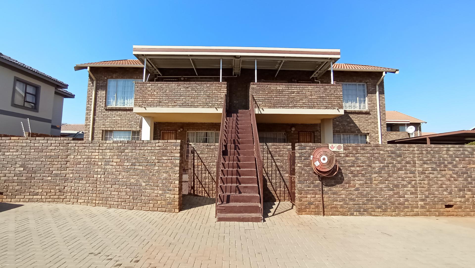 Front View of property in Proclamation Hill