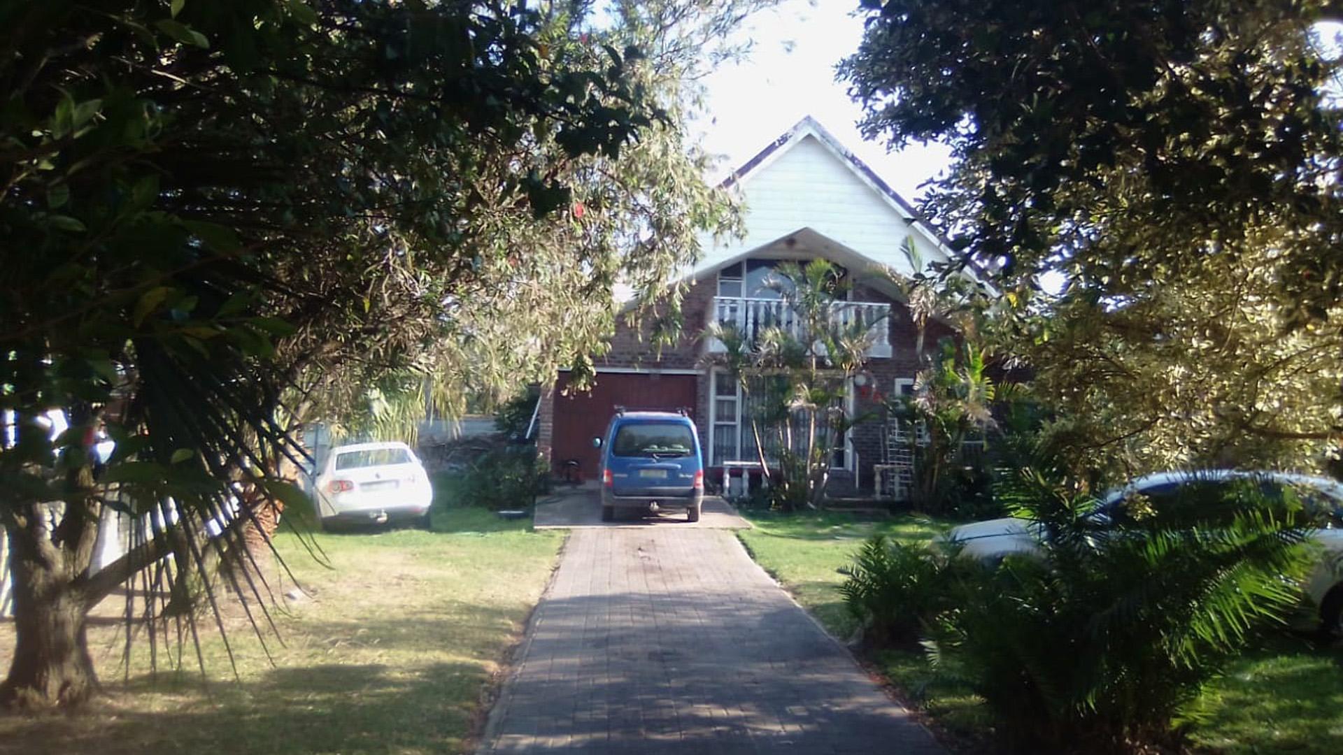 Front View of property in Sunrise On Sea