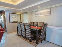  of property in Karenpark