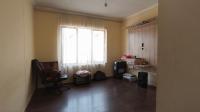 Bed Room 1 - 13 square meters of property in Mondeor