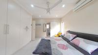 Main Bedroom - 19 square meters of property in Glen Anil