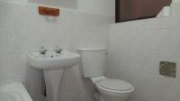 Bathroom 1 - 6 square meters of property in Winchester Hills